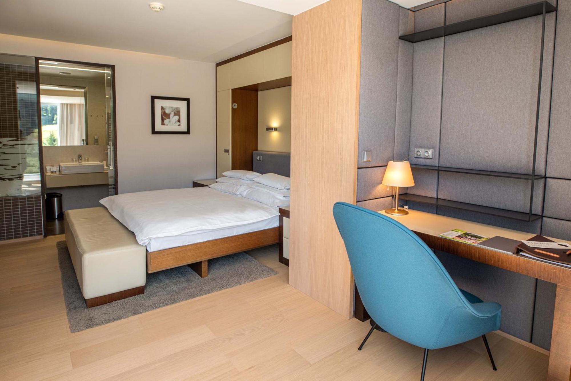 Spa Hotel Lanterna Velke Karlovice Room photo