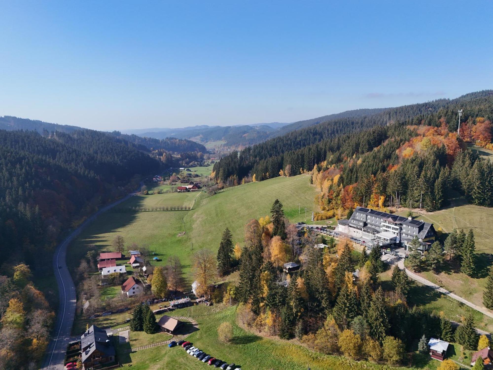 Spa Hotel Lanterna Velke Karlovice Exterior photo